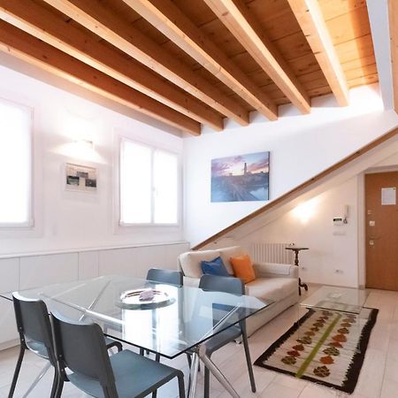 Mansarda Cola Apartment Милано Екстериор снимка